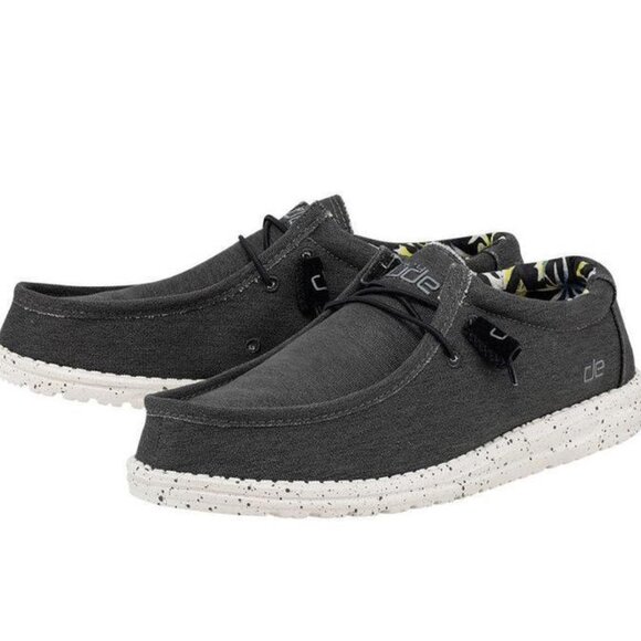 NEW Hey Dude Men's Wally Stretch Shoes - size 10 - Picture 1 of 10